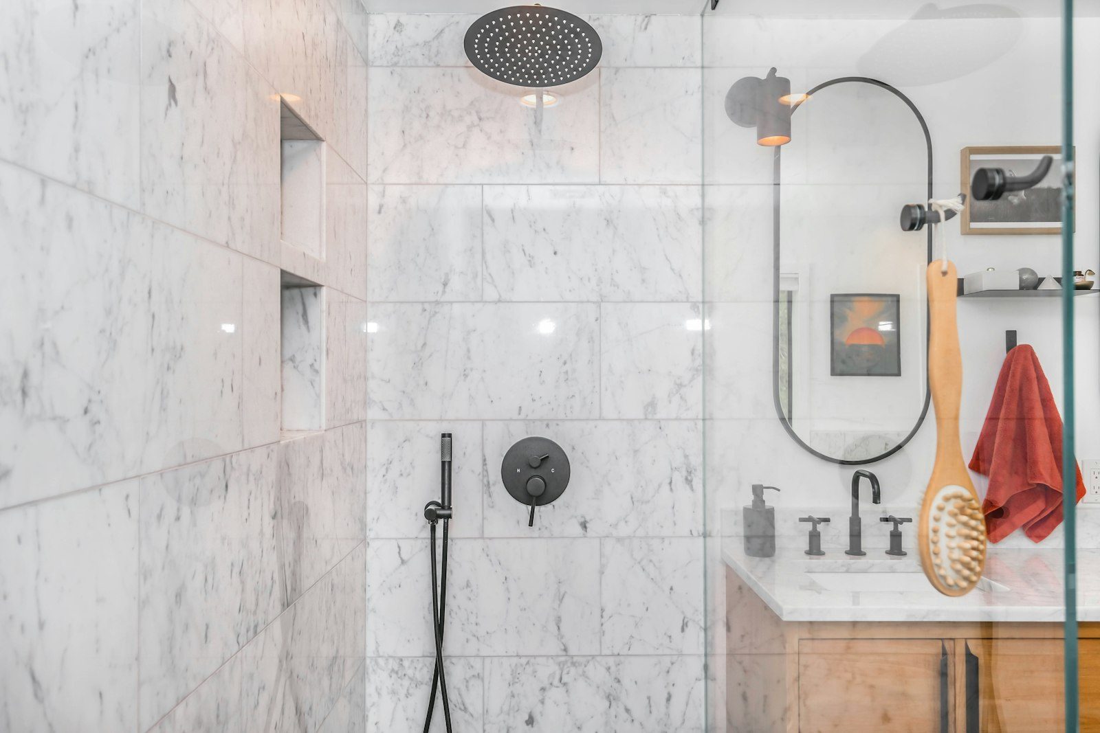 Bathroom renovation Warragul - bathroom resealing silicone